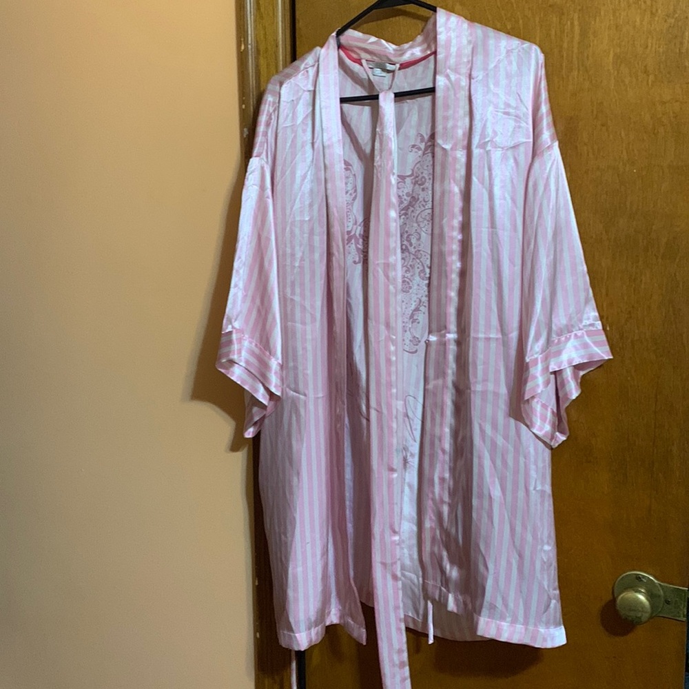 Victoria Secret robe with sash; Never worn; One Size fits all